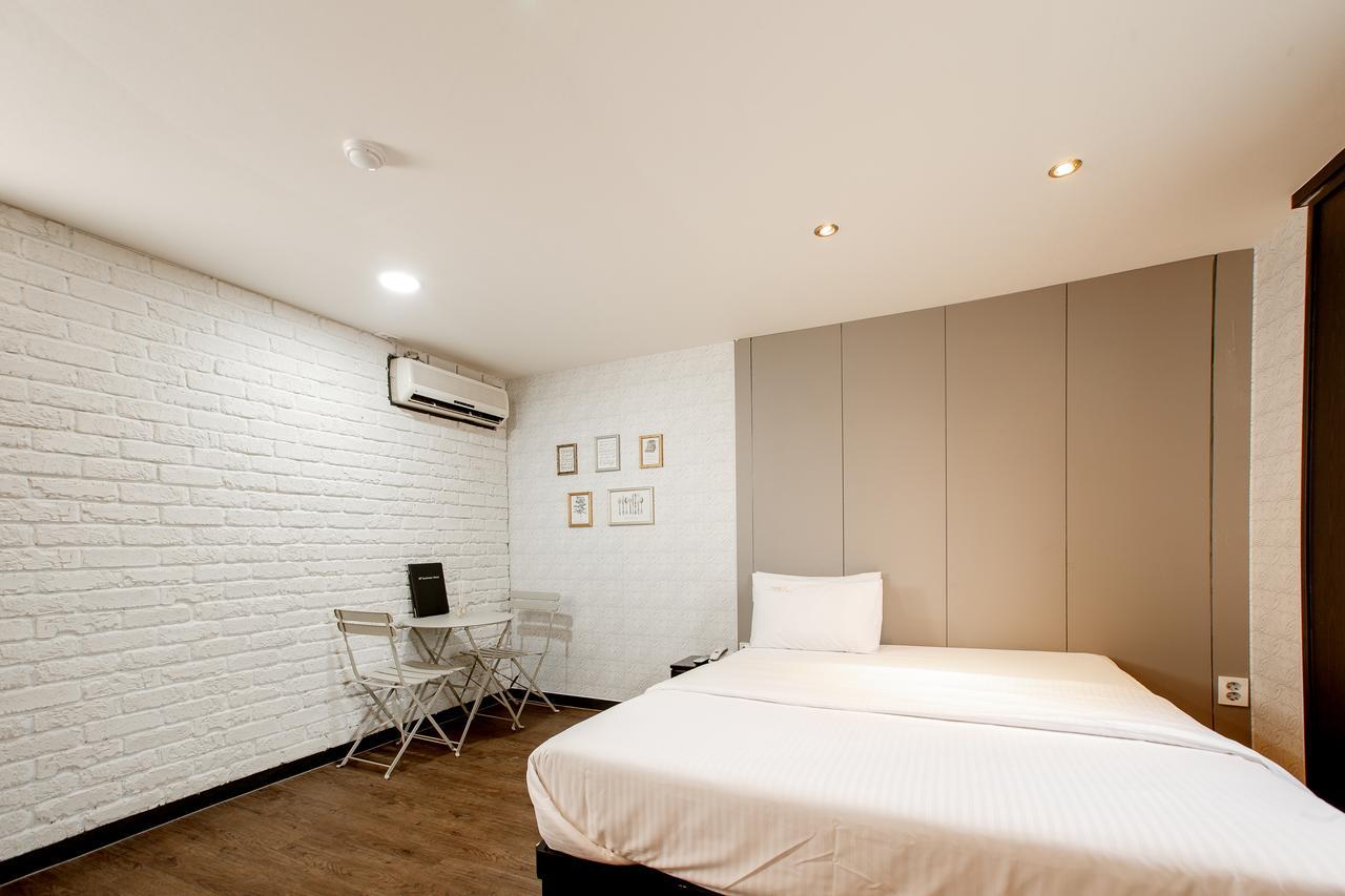 M7 Business Hotel Chilgok Exterior foto
